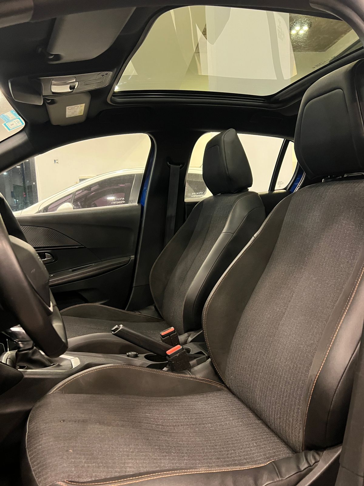Peugeot 208 Road Trip Tiptronic 2022 8