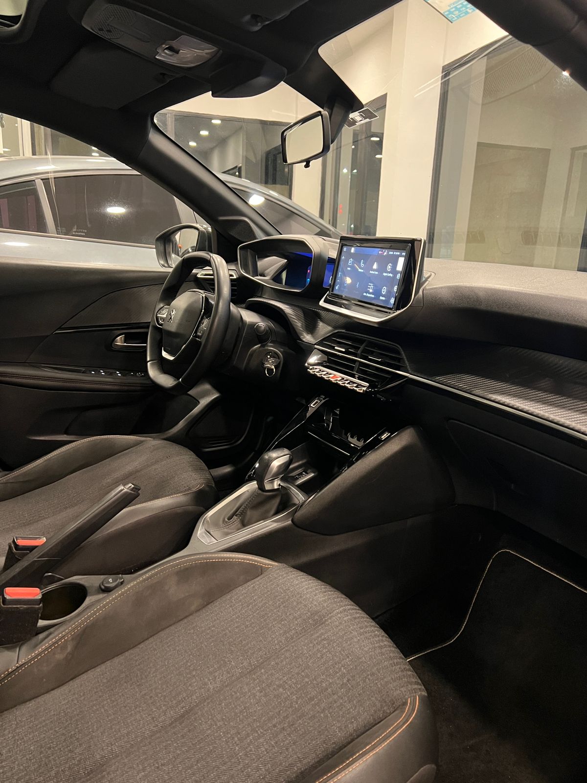 Peugeot 208 Road Trip Tiptronic 2022 9